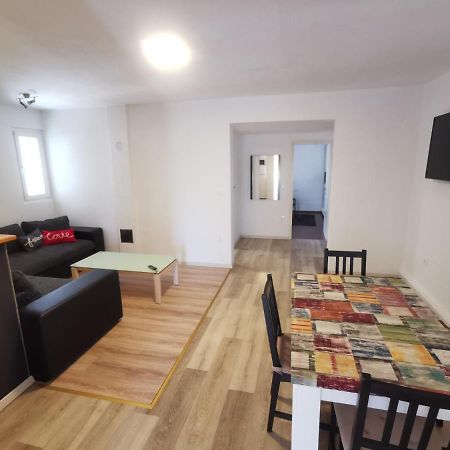 Apartamento Fa-Ni Novalja Exterior foto